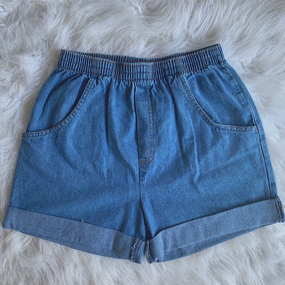 Vintage Cinch waist shorts size 8